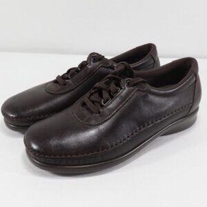 SAS  Traveler Shoes Womens 5 1/2 M Dark Brown